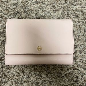 Tory Burch wallet on chain, missing chain